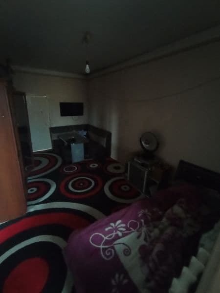 Chilonzor 18 kvartl 2 ta bola kerak faqat student busin zavu — фото 2