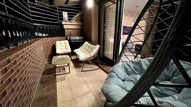 Сдаётся квартира на Ц1‼️<br />
Ориентир - Эко парк <br />
Го