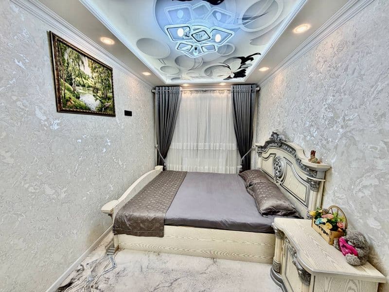 Мирзо-Улугбекский район — Buyuk Ipak Yuli Metro Station<br /