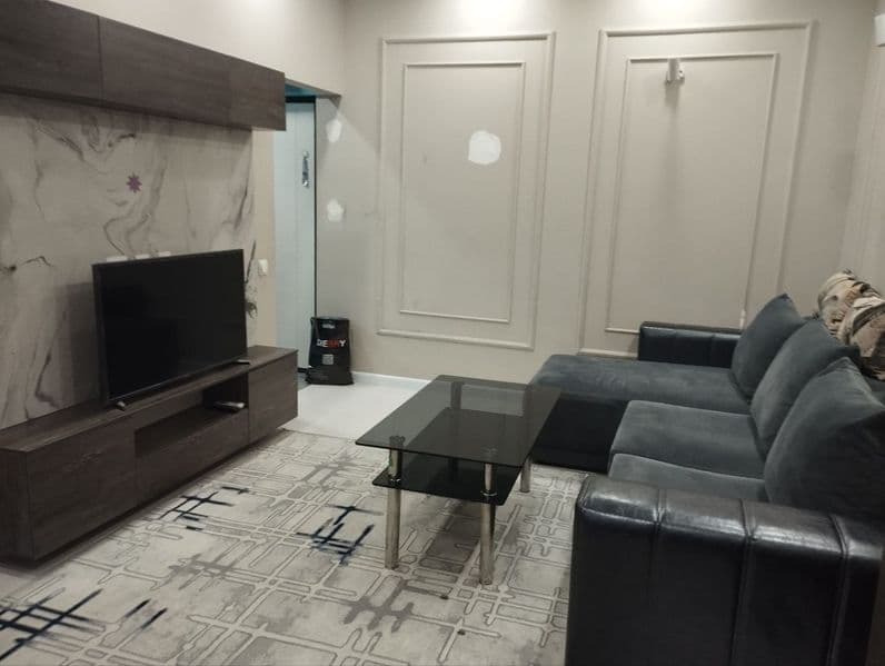 Аренда квартиры <br />
Район -Чиланзар 2кв<br />
Ориентир-То