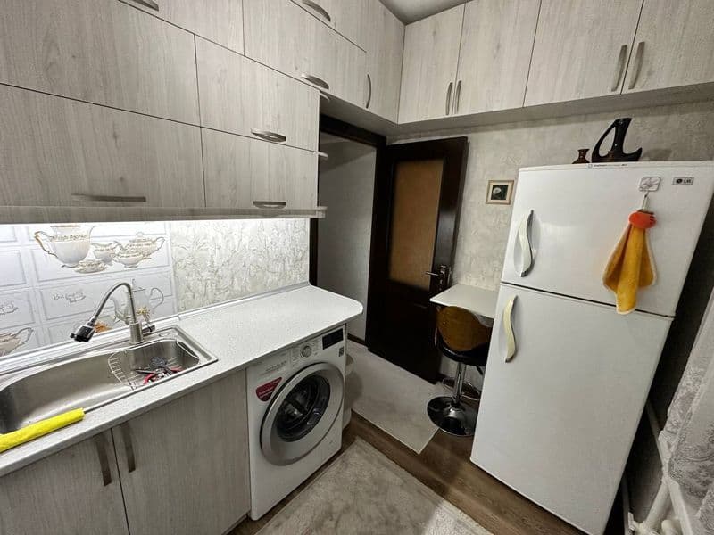 Аренда 1 комнатная <br />
Переделанная в 2 комнатную <br />
 — фото 5