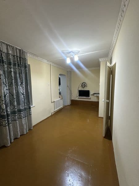 Срочно сдаётся 1-комнатная квартира (переделана в 2-комнатну — фото 3