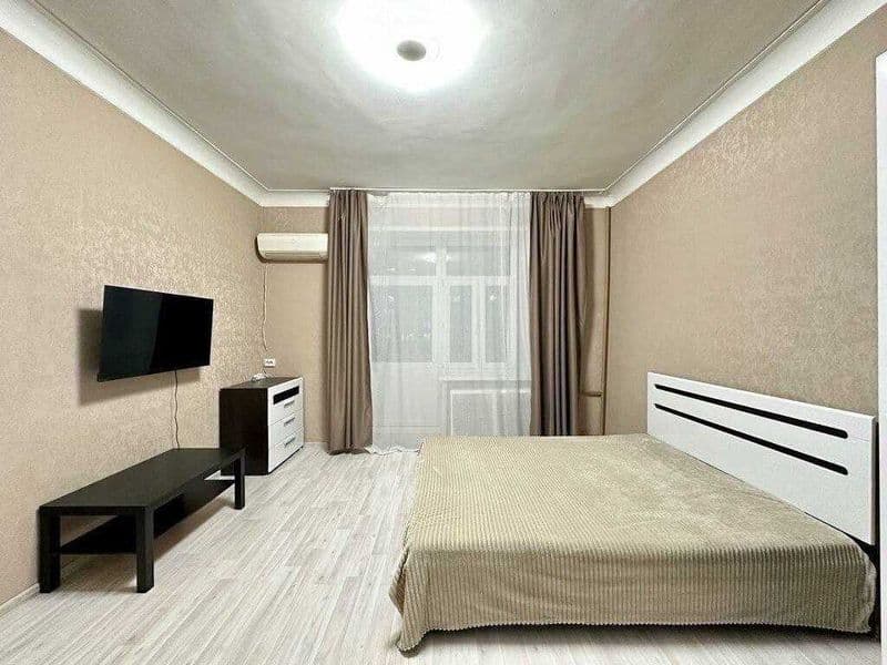 К вашему вниманию рады представить 2х комнатную квартиру на 