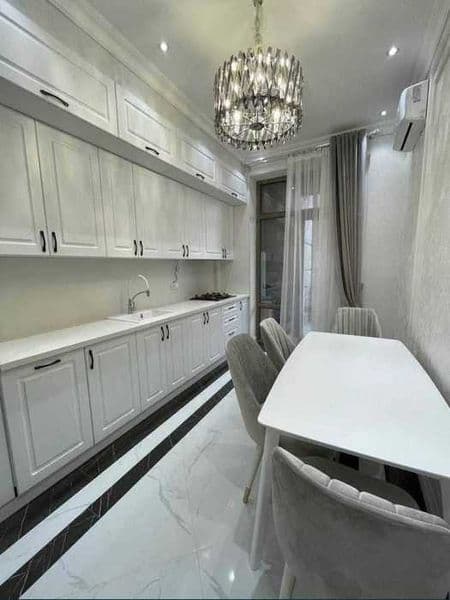 СРОЧНО СДАЁТСЯ !!!<br />
<br />
Район: Яккасарайский<br />
О — фото 5