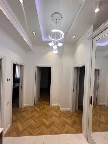 Шайхантахурский район <br />
Ташкент Сити Гарденс <br />
<br