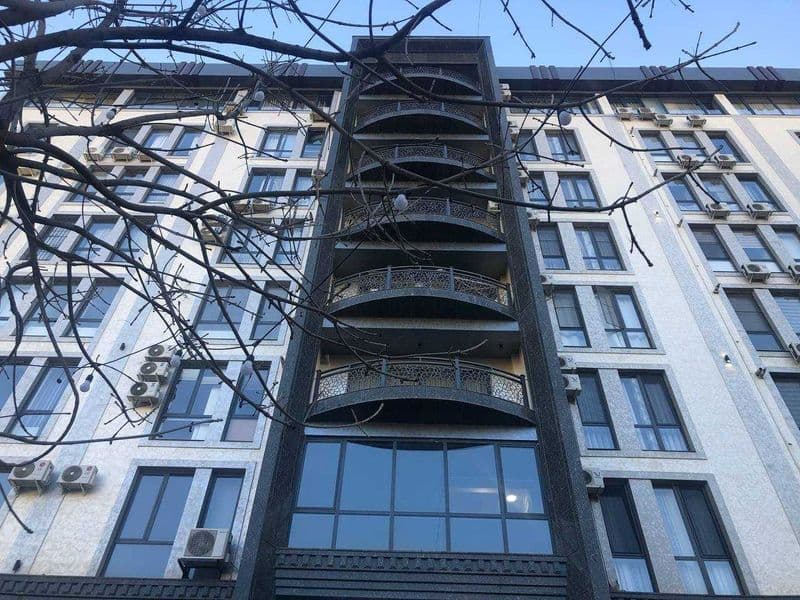 Сдаётся квартира в новостройке с панорамным видом на Ракате<