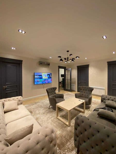 Сдаётся шикарная 2х комнатная квартира на 2 этаже в (Новостр