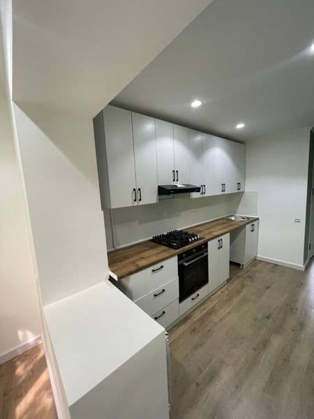 Сдаётся 1-комнатная квартира в центре города, 3 этаж, евроре — фото 3