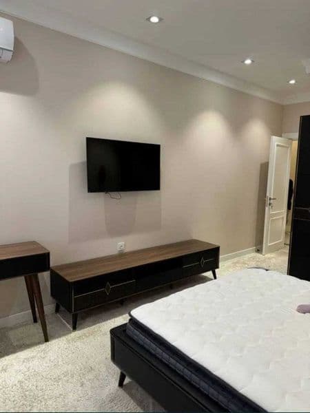 Район: Мирзо Улугбекский<br />
Адрес: Новомосковская<br />
< — фото 3