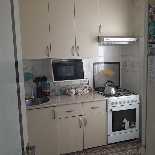 2/1/4 арендага берилади.Узок муддатга.Мирзо улугбек тумани,Я