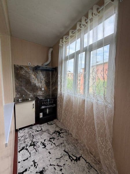 Сдаётся 1-комнатная квартира, переделанная в 2-комнатную<br  — фото 2
