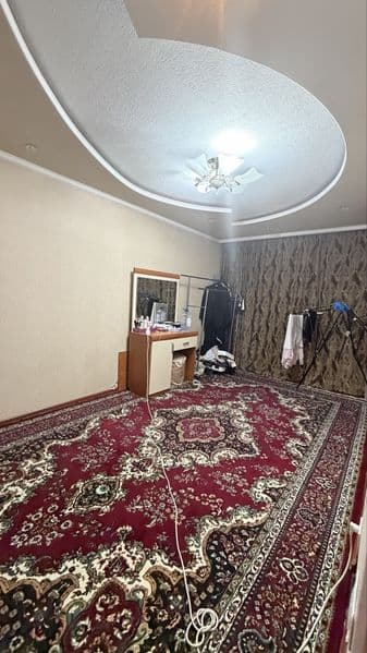 Kvartiraga ozoda farosatliy 1ta qiz kerak narxi 100$ kamunal