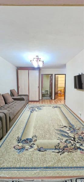 Район Чилонзор Новза Метро<br />
3комнат 70кв/м 3-етаж шахар