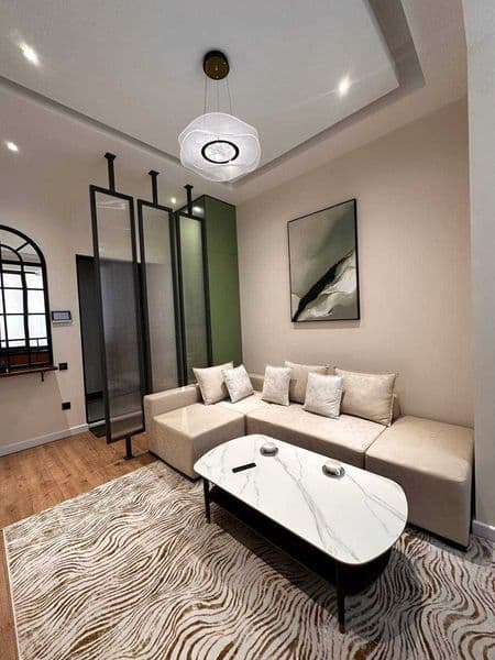 Жилой комплекс: NRG Oybek<br />
Комнат: 2<br />
Этаж: 3<br /