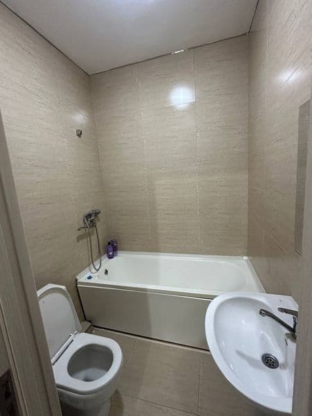 Аренда Квартира <br />
Юнусобод 8 квартал <br />
Apex pizza 