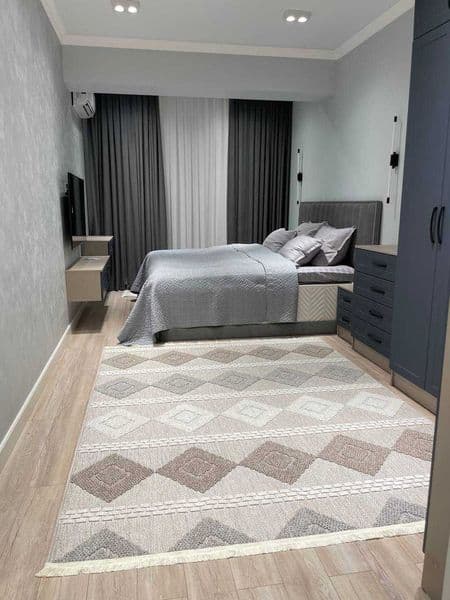 Сдаю новую 2- комнатную квартиру студийной планировки в элит