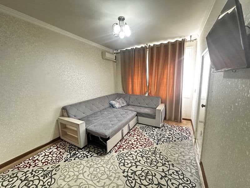 Квартира ижарага берилади новза метро 10 минут, факат оилага