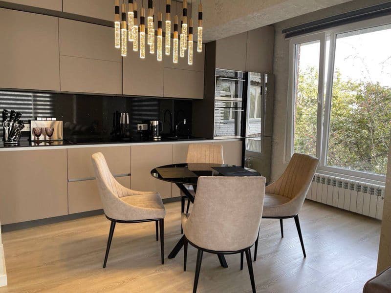 Адрес: <br />
Район: Мирабадский    <br />
Ориентир: Метро О