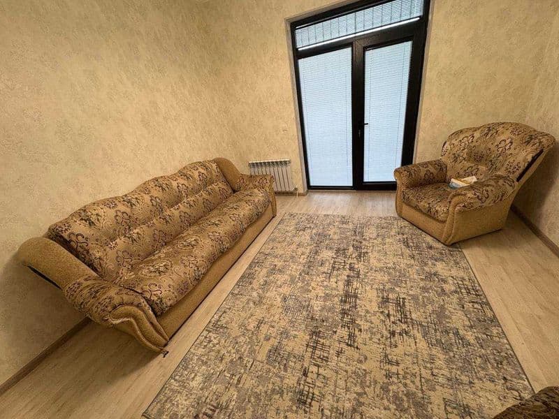 Сдается 2х комнатная квартира на Янги дархон 2. Квартира пол