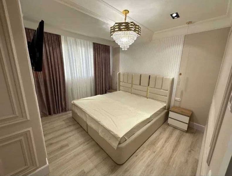 Район: Чиланзарский<br />
Адрес: метро Новза<br />
Комнат: 2