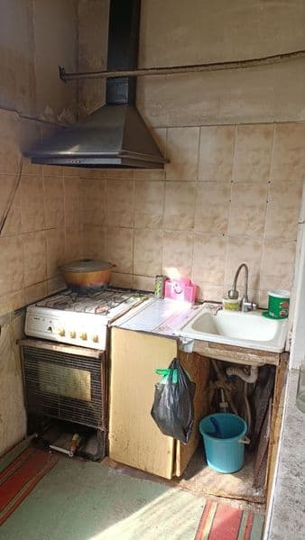 Юнусабад 8 квартал 1.2/4/4  300$ факат оила еки яхши бола ек — фото 3