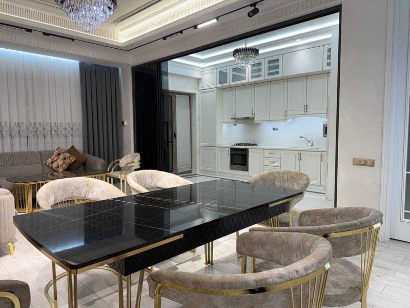 TASHKENT CITY 4/3/8<br />
Комплекс "GARDENS <br />
Видом во 