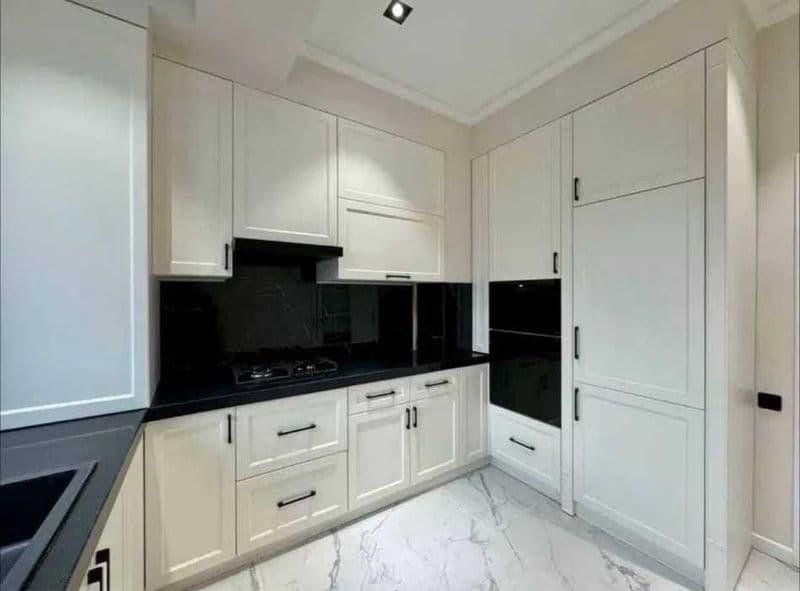 Район: Мирабадский <br />
Адрес: ЖК Grenwich <br />
<br />
• — фото 4