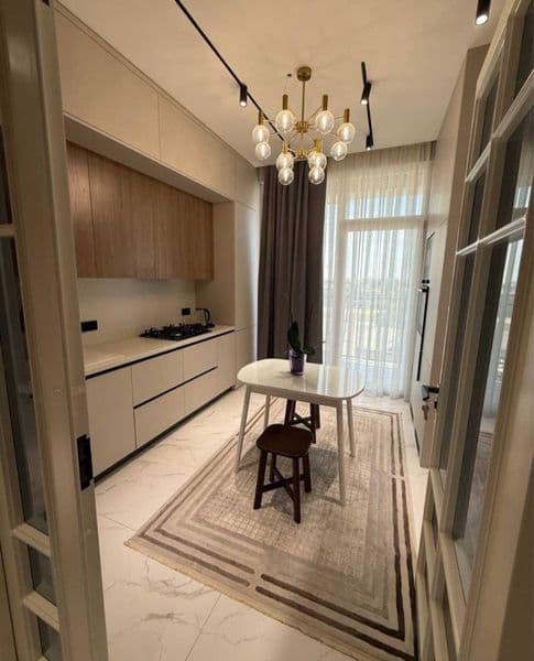 Элитный апартамент<br />
Район: Мирабад <br />
2/8/9<br />
Т — фото 2