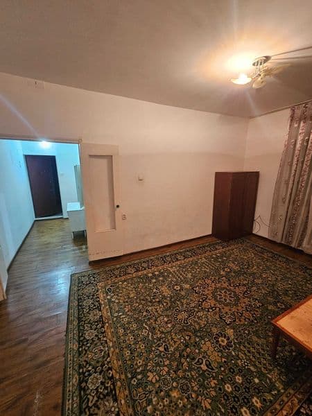 Сдается в аренду.. 1/3/5                                    