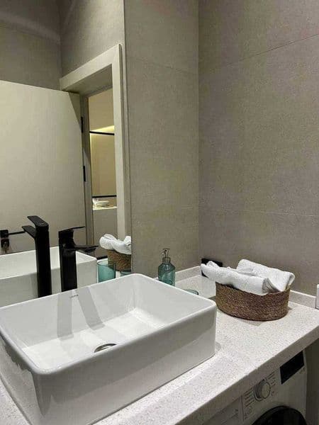 Сдаётся новая 2-комнатная квартира в современном доме. Кварт — фото 5