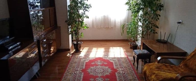 Сдаётся квартира на Чиланзаре 25квартале 1 комнатная квартир