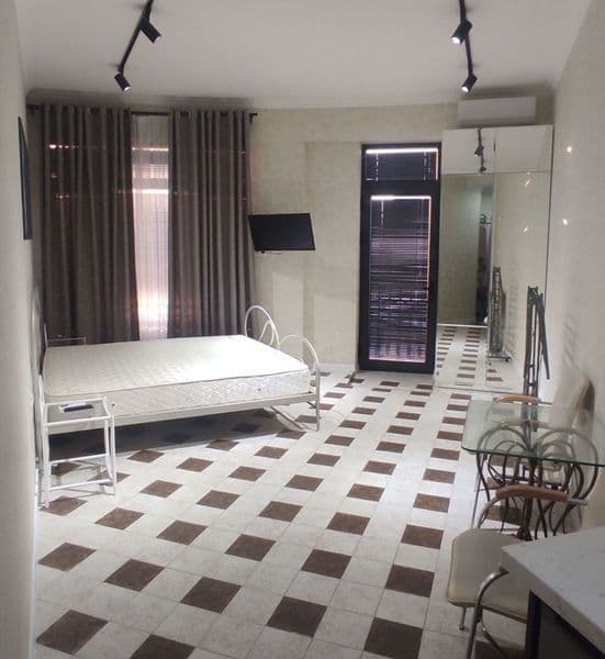 Yunusobod tumani moʻljal Amerika elchixonasi yonida 1 xona u — фото 2