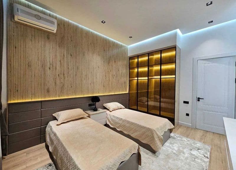 Улица Тараса Шевченко и Сдается 4-х комнатная квартира — фото 4