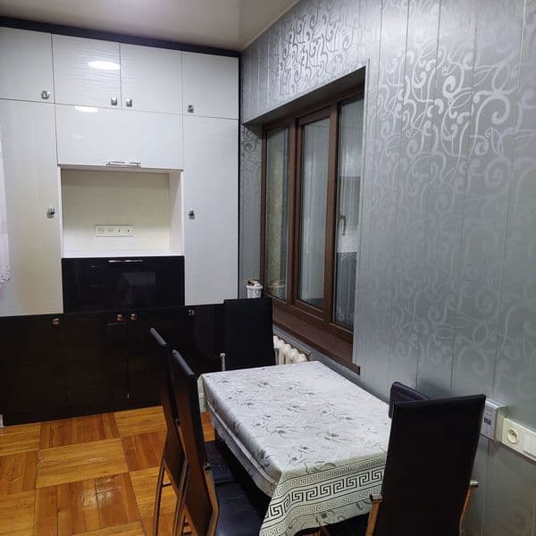 Продаётся 3 комнатная квартира. Имеется 3 кондиционер. ТВ и  — фото 3