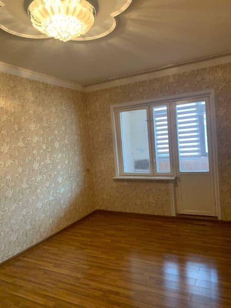 Аренда Себзор 3 хона 4 этаж 400у,е тоза уй пустой фақат оила