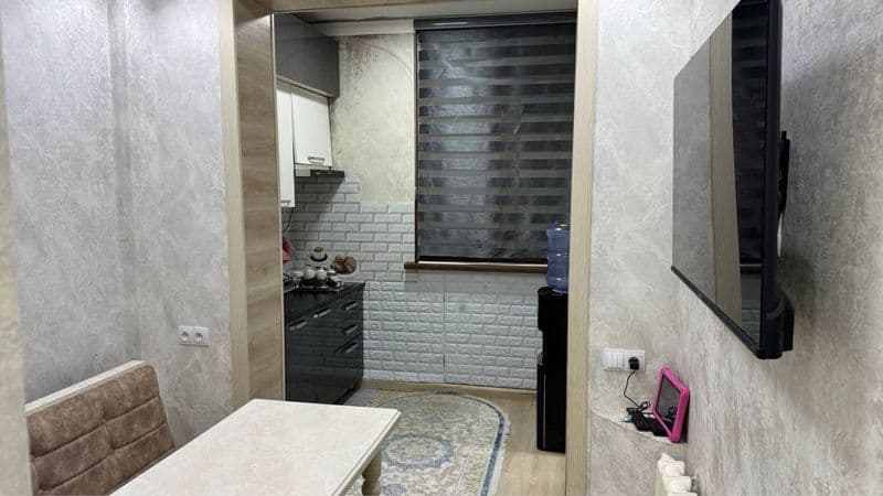 Кораками 1/3 карзинкони олдида 2 хоналик 4 этаж ойлага Шарий — фото 2