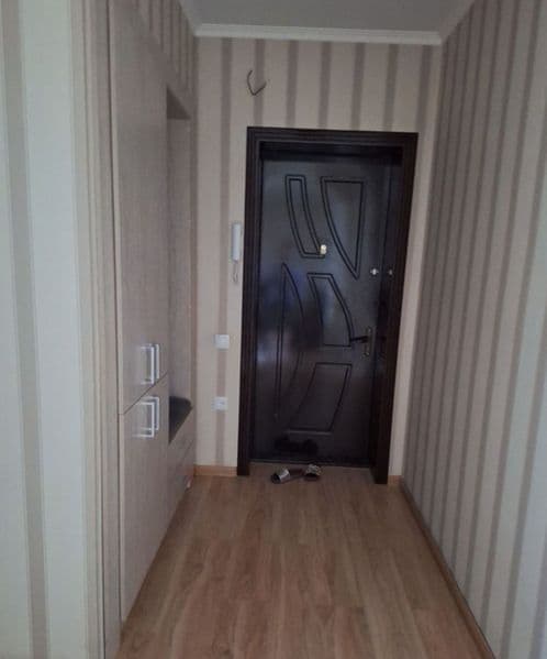 Mirzo Ulugʻbekda remonti alo uy ijaraga beriladi <br />
Orin