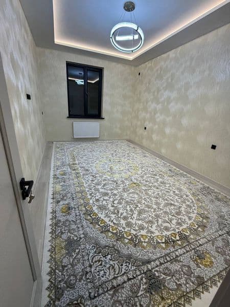 Сдается квартира находится рядом с Замона цена 600$