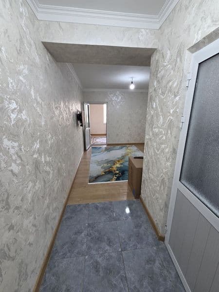 1 xonali hamma sharoitlari bor yangi Navastroyka liboyiga be