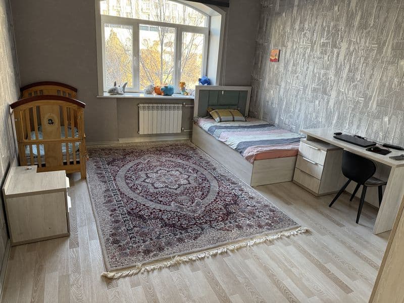 Сдаётся просторный и уютный трёхкомнатный дом с качественным — фото 2
