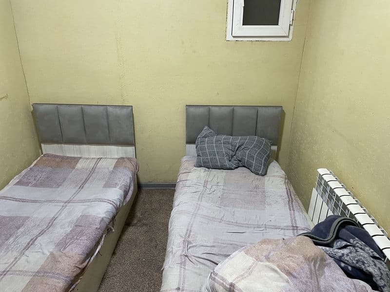 Seleksiya. Agrar universitetga yaqin 4, 5 astanovka. 4 ta o’