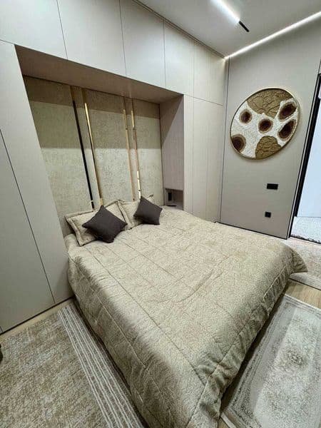 Район: Чиланзарский<br />
Адрес: Новза Метро <br />
<br />
•