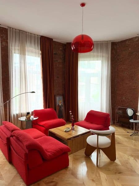 К вашему вниманию рады представить 2х комнатную квартиру на 