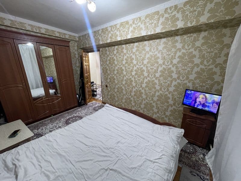 Срочно Сдаётся квартира <br />
4-комната балкон 2×6 <br />
е — фото 2