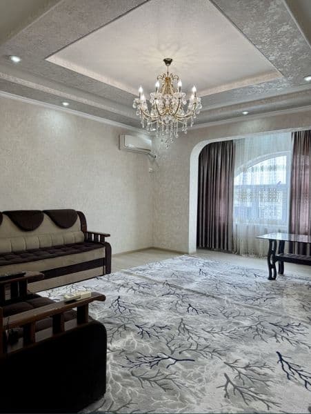 Юнусабад 11-кв<br />
2/8/9<br />
62 кв м<br />
Ремонт Евро<b