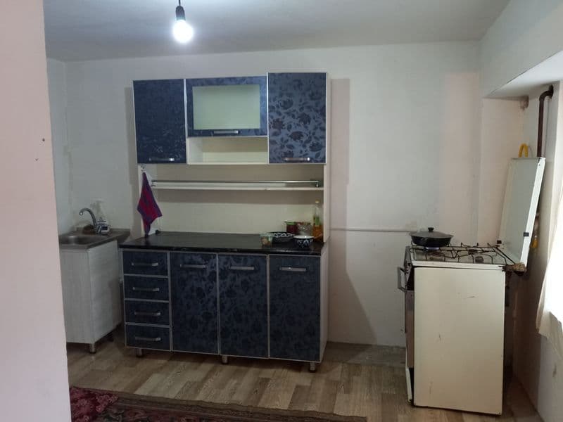 Foot citydan 2 km masofada joylashgan. Gaz, svet, issiq, sov — фото 2