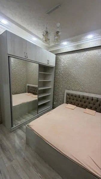 Яккасарой саларис <br />
1 хона евро ремонт квартира арендаг