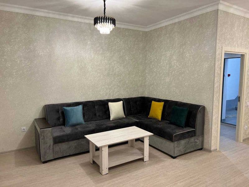 Сдаётся квартира на жк Ассалом Сохил<br />
Город - Ташкент<b — фото 2