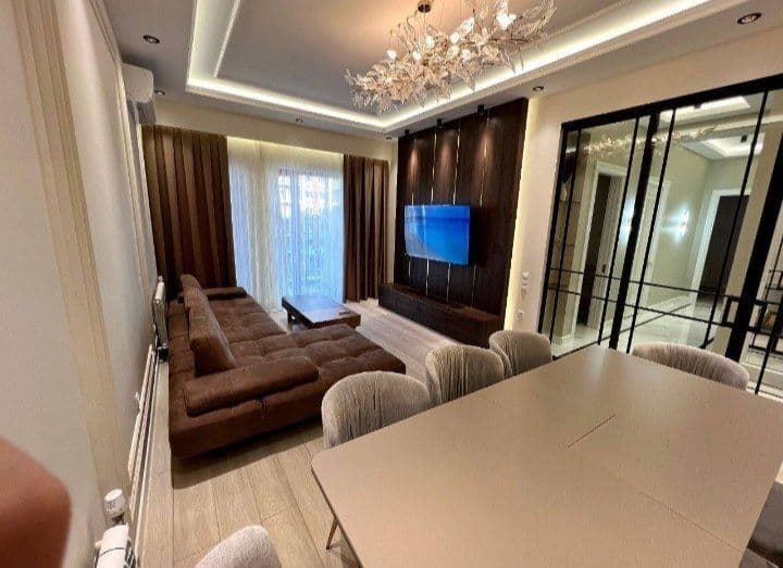 Шайхантахурский район<br />
Tashkent city <br />
Новостройка