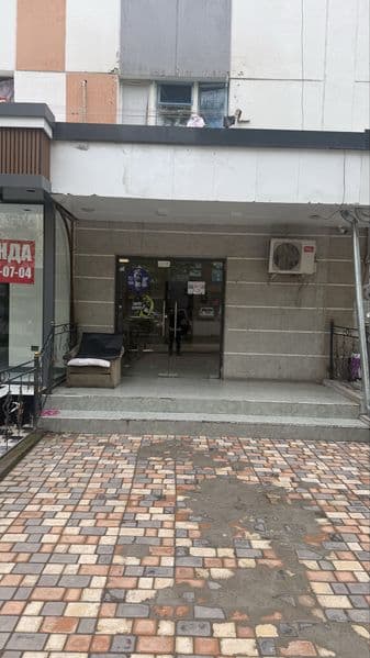 Магазин офис салон  учун арендага бераман  1 хона 24 кв метр